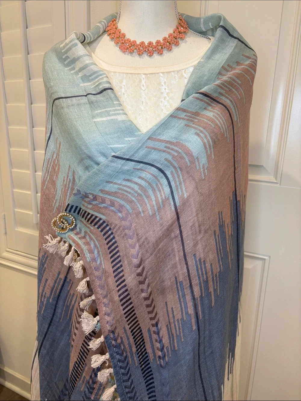 Caslon Linen-Blend Oversized Wrap with Tassels Pink Combo New